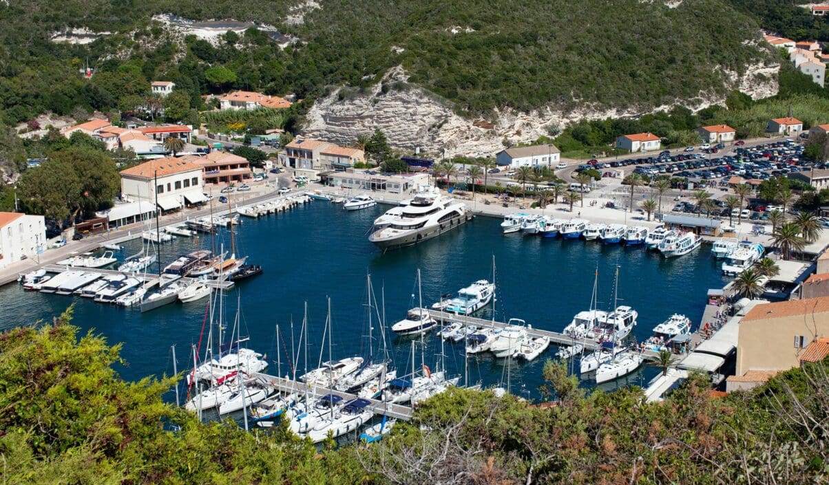 yacht agent Bonifacio